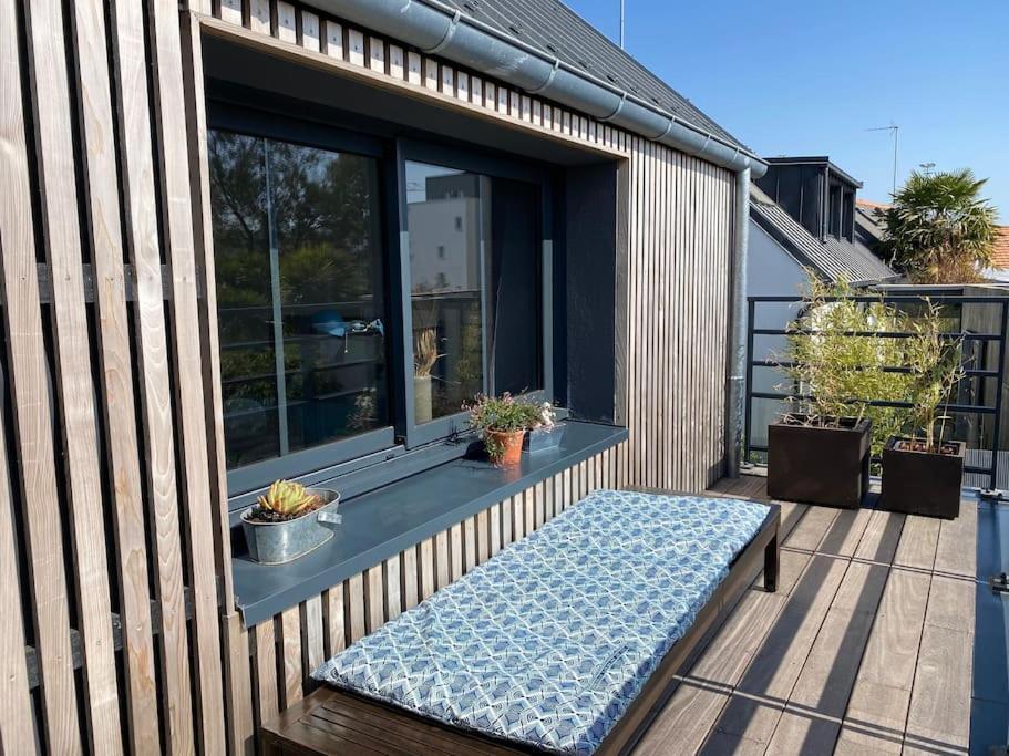 Appartement Magnifique T2 Neuf, Proche Gare, Parking Facile à Vannes Extérieur photo